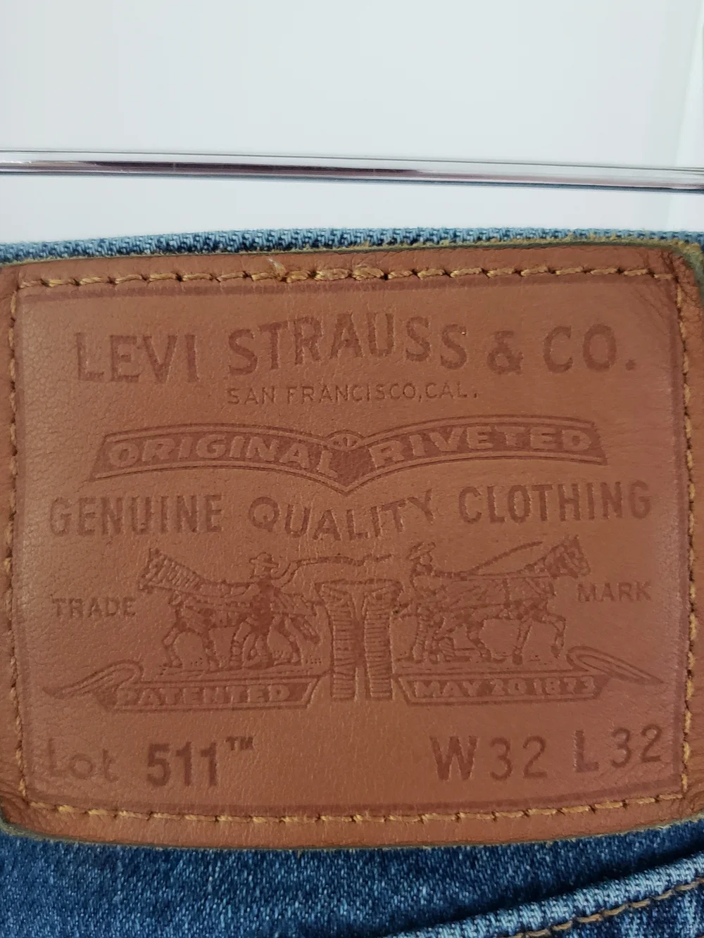 Levis 70% cotton